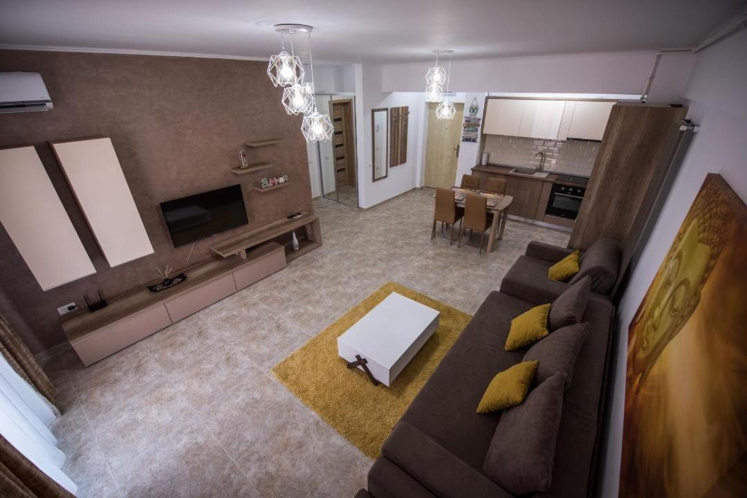 Sophia 2 & Moonlight Apartaments Mamaia Bagian luar foto