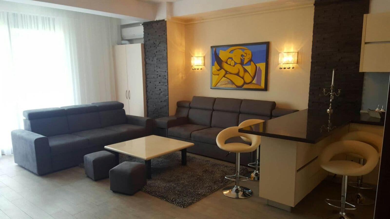 Sophia 2 & Moonlight Apartaments Mamaia Bagian luar foto