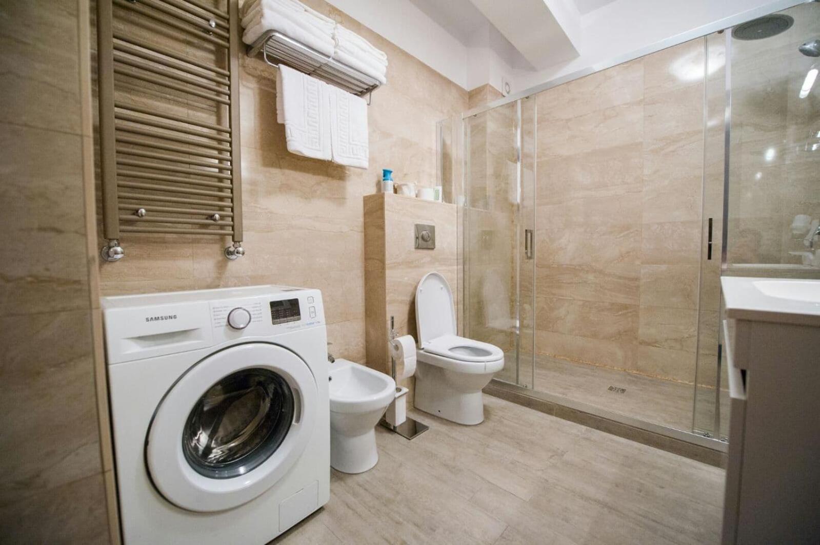 Sophia 2 & Moonlight Apartaments Mamaia Bagian luar foto